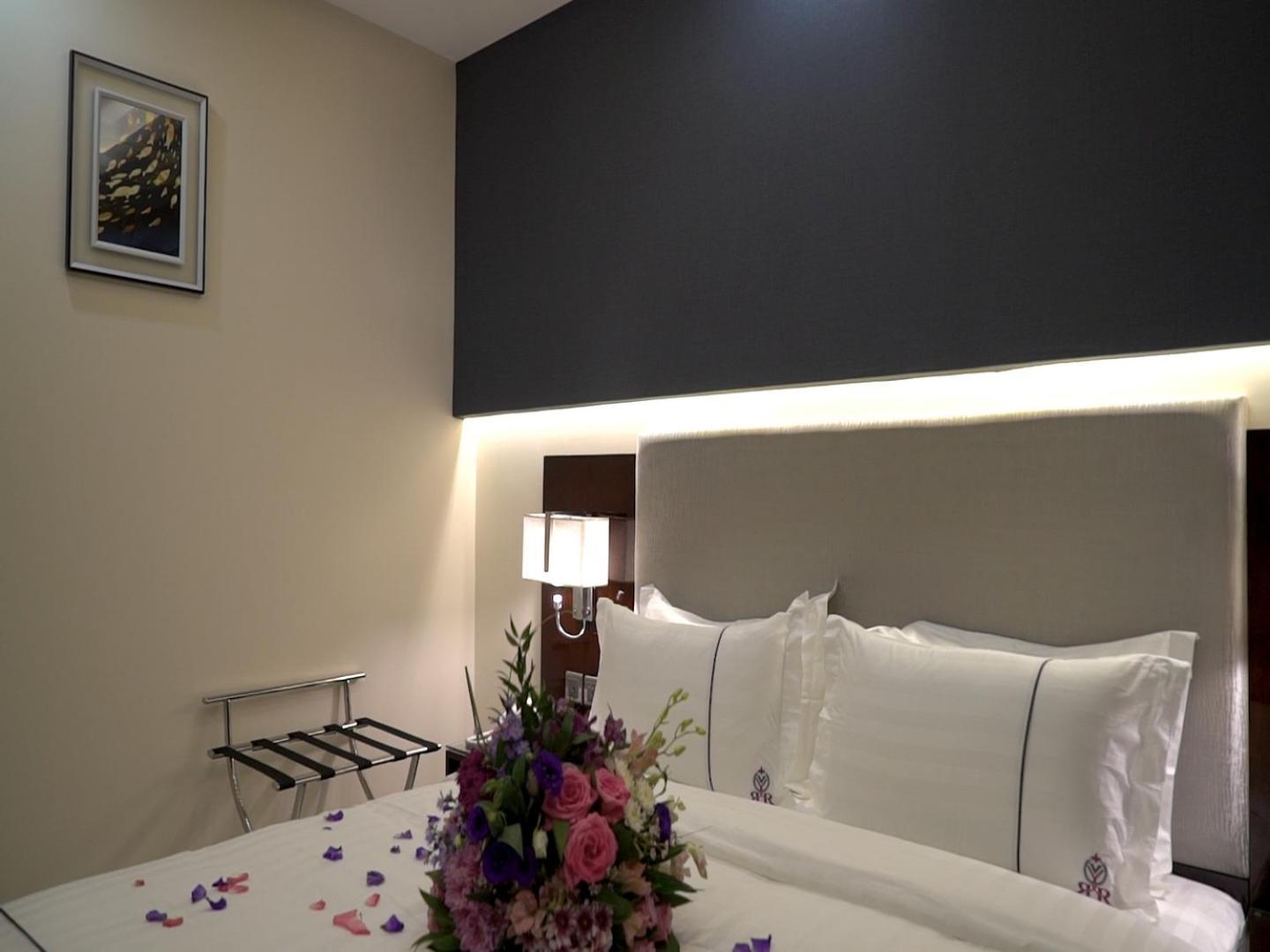 Violet Rose Aprit Hotel Dschidda Exterior foto